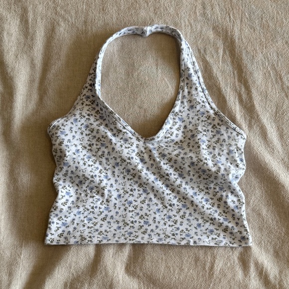Hollister Blue and White Floral Crop Top - Picture 1 of 2